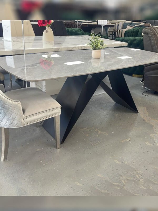 Diana 8 seater rock plated dining table